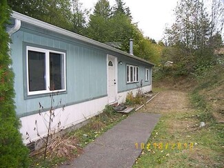 70 NE Woodview Ln, Tahuya, WA 98588
