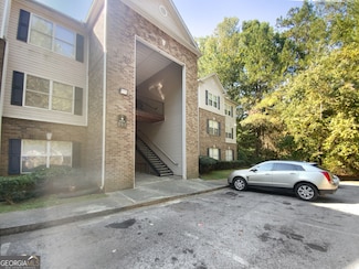 3217 Fairington Dr, Lithonia, GA 30038