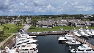 4726 Bay Point Unit 250, Panama City, FL 32411