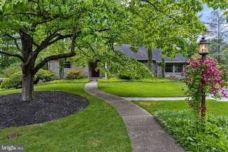 413 Hawthorne Rd, Wallingford, PA 19086