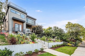 7339 51st Ave NE, Seattle, WA 98115