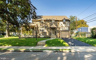 901 Roberts Ave, Drexel Hill, PA 19026