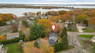 1 Betsy Dr, Bristol, RI 02809