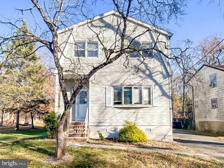 8 Lyman Ave, Pequannock, NJ 07440