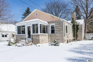 1217 Seymour Ave, Jackson, MI 49202