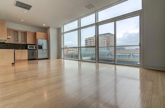 555 E 5th St Unit 525, Austin, TX 78701