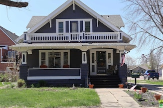 221 2nd Ave NE, Sioux Center, IA 51250