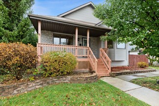 143 W 34th St, Steger, IL 60475