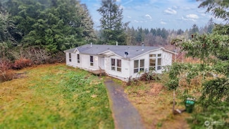12333 123rd Ave SE, Rainier, WA 98576