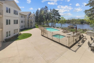 11030 Mississippi Blvd NW Unit 221, Coon Rapids, MN 55433