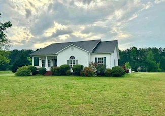 1474 Frost Rd, Eva, AL 35621