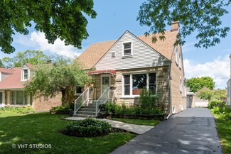 3716 W Albion Ave, Lincolnwood, IL 60712