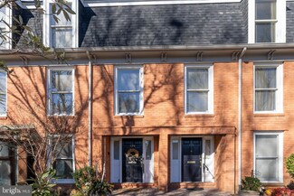 125 Plum St, Moorestown, NJ 08057