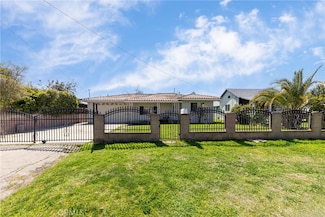 542 W Tichenor St, Compton, CA 90220