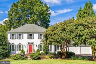 806 Hickory Vale Ln, Great Falls, VA 22066