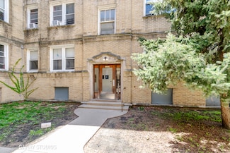 1707 W Wallen Ave Unit 2G, Chicago, IL 60626