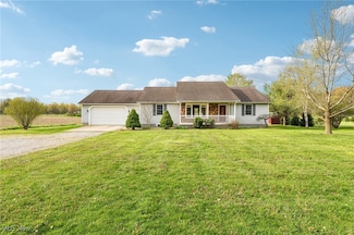 4123 Kinsman Rd NW, North Bloomfield, OH 44450
