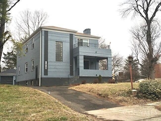 1020 Elm Park Dr, Cincinnati, OH 45216