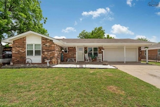 2303 Doris St, Wichita Falls, TX 76306