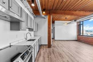 146 Court St Unit 303, Brockton, MA 02302