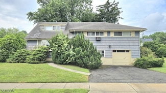 65 Dalewood Rd, Clifton, NJ 07013