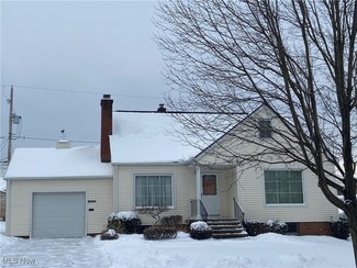 12314 Reindeer Ave, Cleveland, OH 44125