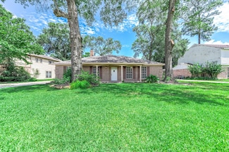 510 Shenandoah Dr, Shenandoah, TX 77381