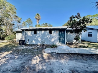 637 NE Waldo Rd, Gainesville, FL 32641