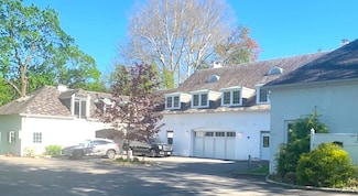 36 Hamilton Rd, Irvington, NY 10533