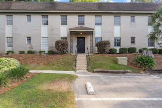 1951 N Meridian Rd Unit 27, Tallahassee, FL 32303