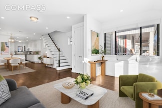 964 E 34th St, Brooklyn, NY 11210