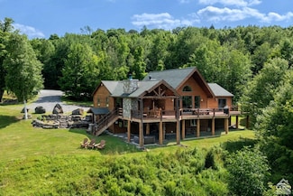 103 Goff Dr, Prattsville, NY 12468
