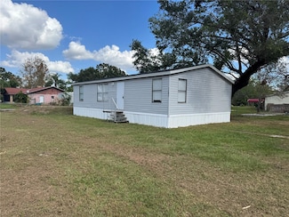 5006 Palm Dr, Tampa, FL 33619