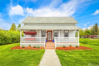 242 Mitchell St, Sumas, WA 98295
