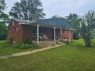 225 W Dog Ridge Rd, Ashland, KY 41102