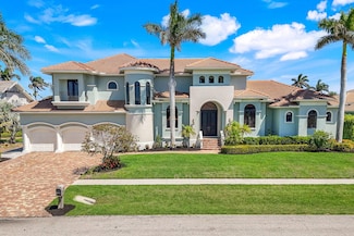 541 Taylor Ct, Marco Island, FL 34145