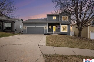 18817 P St, Omaha, NE 68135