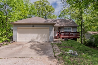 5010 Peach Dr, Merriam Woods Village, MO 65740