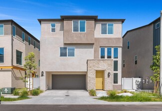 8171 Rose Quartz Cir, San Diego, CA 92126