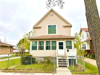1618 Victoria Ave, North Chicago, IL 60064
