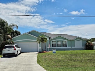 389 SE Whitmore Dr, Port Saint Lucie, FL 34984