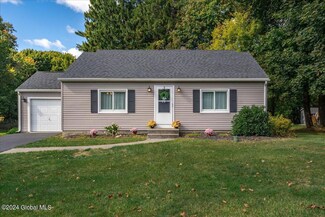 55 Fane Ct, Troy, NY 12182