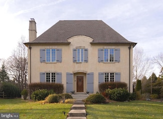 8204 Crittenden St, Philadelphia, PA 19118