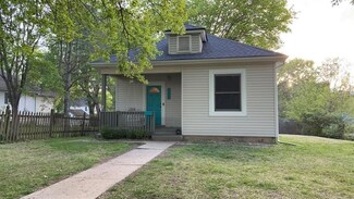 1508 Columbia Ave, Leavenworth, KS 66048