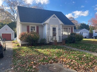 65 Coggeshall St, North Dartmouth, MA 02747