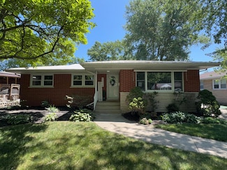 8009 Greenwood Ave, Munster, IN 46321