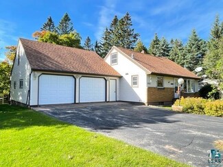 3733 Alexander Rd, Hermantown, MN 55811