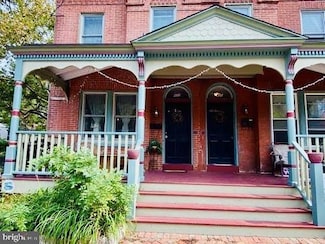 822 N Van Buren St, Wilmington, DE 19806