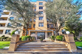 1350 Ocean Pkwy Unit 6G, Brooklyn, NY 11230