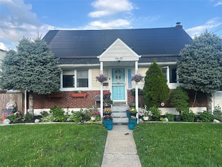 105 Hill Ave, Elmont, NY 11003